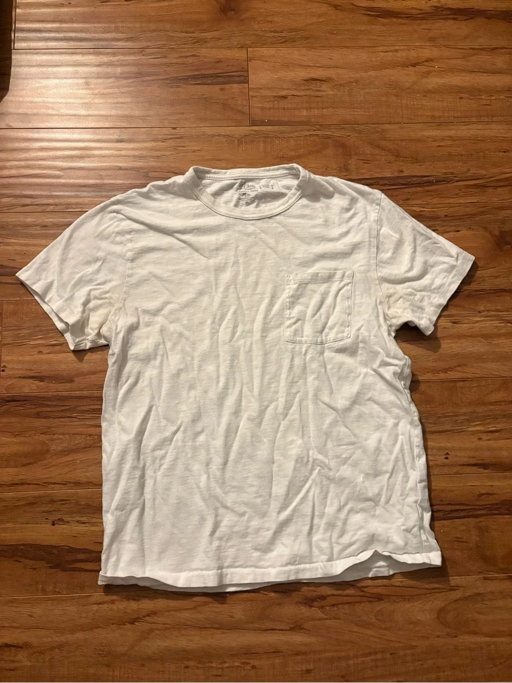 J.Crew white cotton t-shirt with pocket, size M #jcrew #pocket
